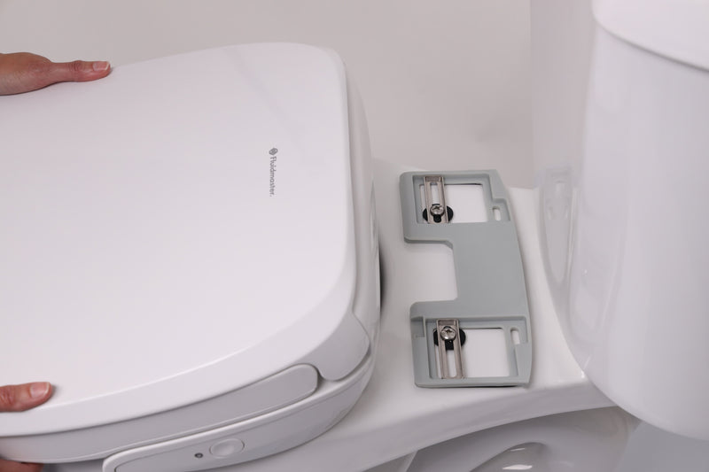 Fluidmaster Soft Spa 9500 Bidet Toilet Seat 9500-E