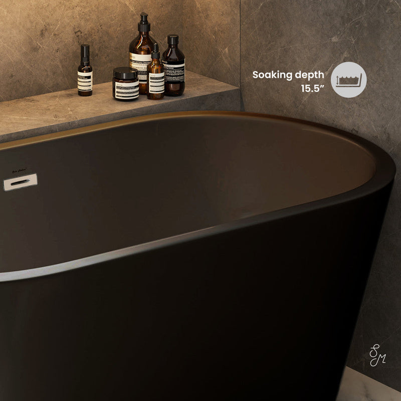 Swiss Madison Claire 60 in. Freestanding Bathtub Matte Black Interior Detail