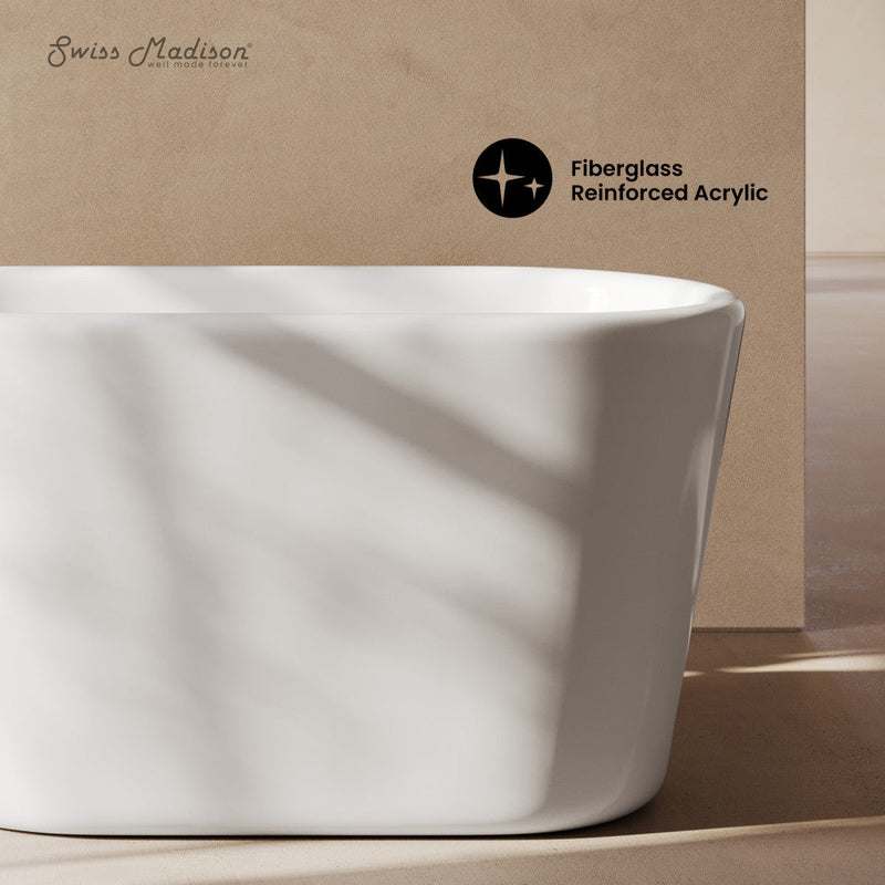 Swiss Madison Nanterre 51 in. Japanese Soaking Tub Overhead View